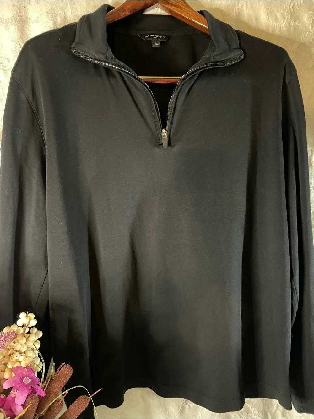 Banana Republic Men's/Womens Black Quarter-Zip Pullover Size-L